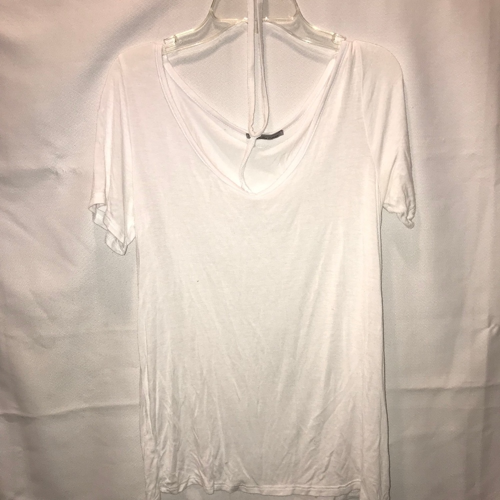 White t-shirt with attached choker